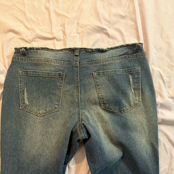 CUSTOM K Jordan Patch & Jewel Adorned Cropped Jeans, SIZE 6, VERY UNIQUE! - Picture 5 of 10